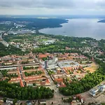Schoenes Grosses Haus In Zentrum-, Strandnah Neubrandenburg