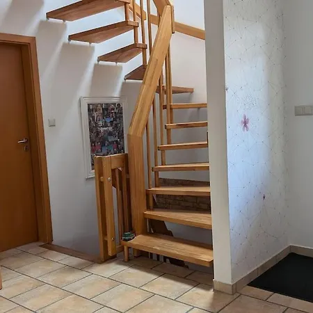 Schoenes Grosses Haus In Zentrum-, Strandnah アパート ノイブランデンブルク