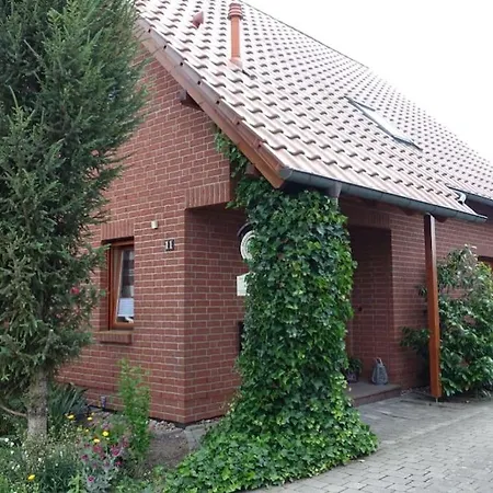 Apartment Schoenes Grosses Haus In Zentrum-, Strandnah *