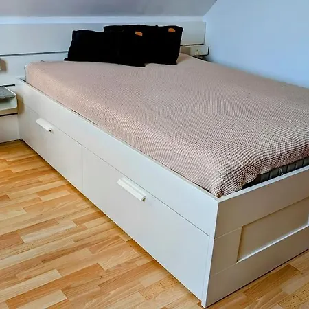 Schoenes Grosses Haus In Zentrum-, Strandnah ノイブランデンブルク