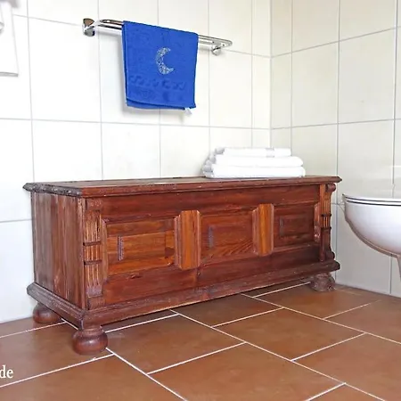 Schoenes Grosses Haus In Zentrum-, Strandnah アパート